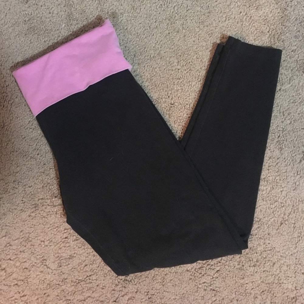 Victoria’s Secret yoga leggings